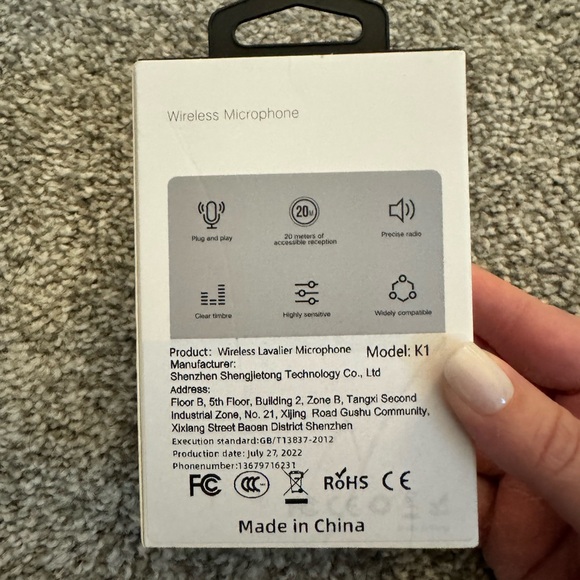 Wireless Microphones ๐ค for iPhone - Picture 8 of 8